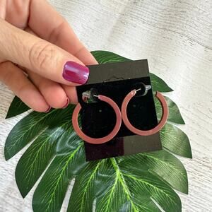 BOGO RREE BROWN HOOP EARRINGS